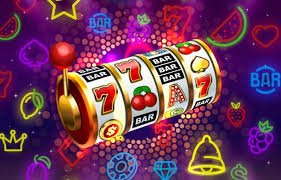 Permainan slot hidup dan dealer kasino di platform berlian889